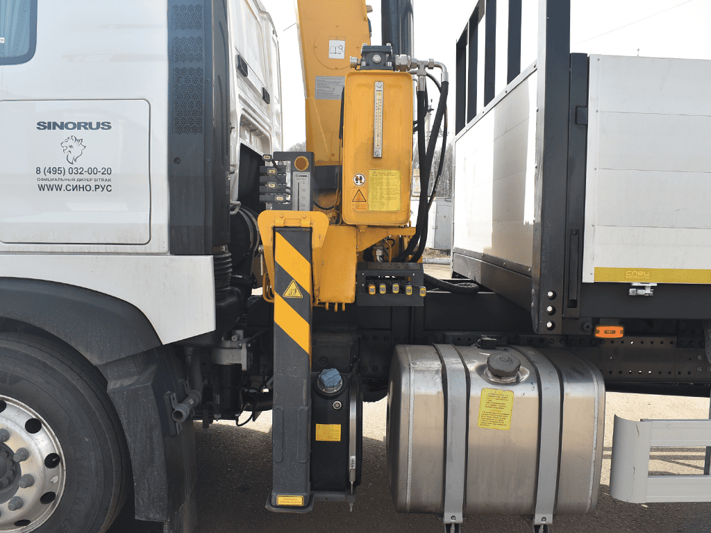 КМУ на шасси Howo T5G